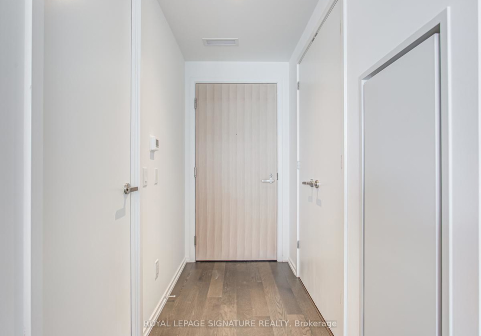 5-soudan-avenue-toronto-ontario-c12694420