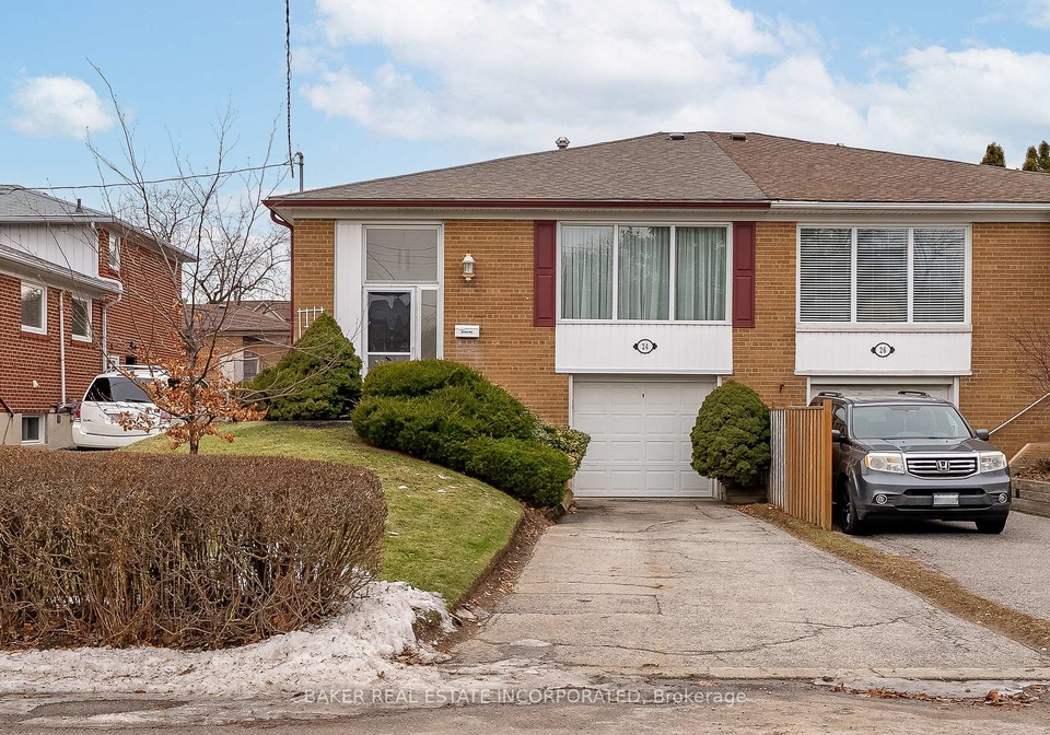 24-pinebrook-avenue-north-york-ontario-c12694710