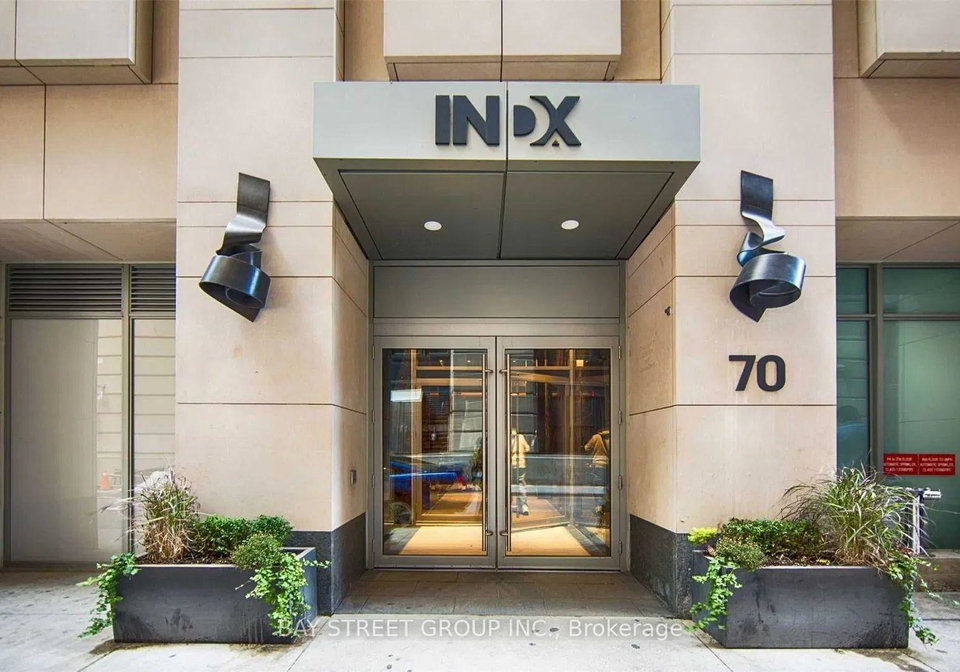 70-temperance-street-toronto-ontario-c12694870