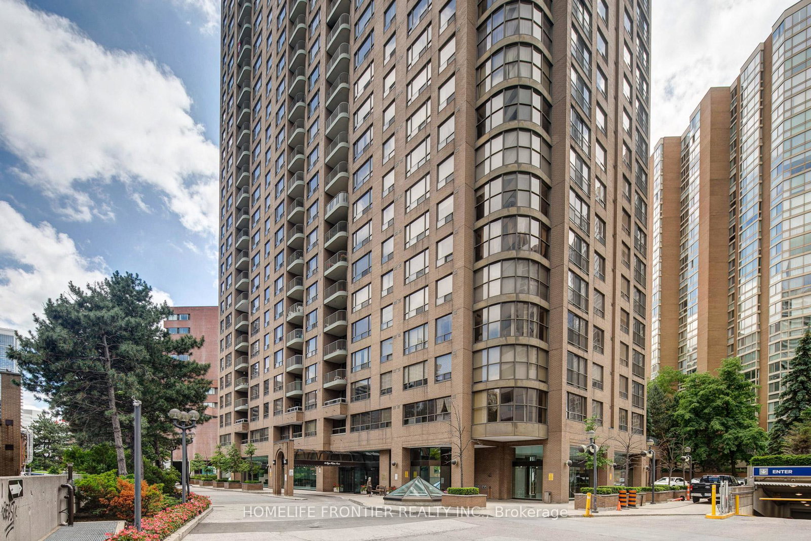 100-upper-madison-avenue-toronto-ontario-c12695114