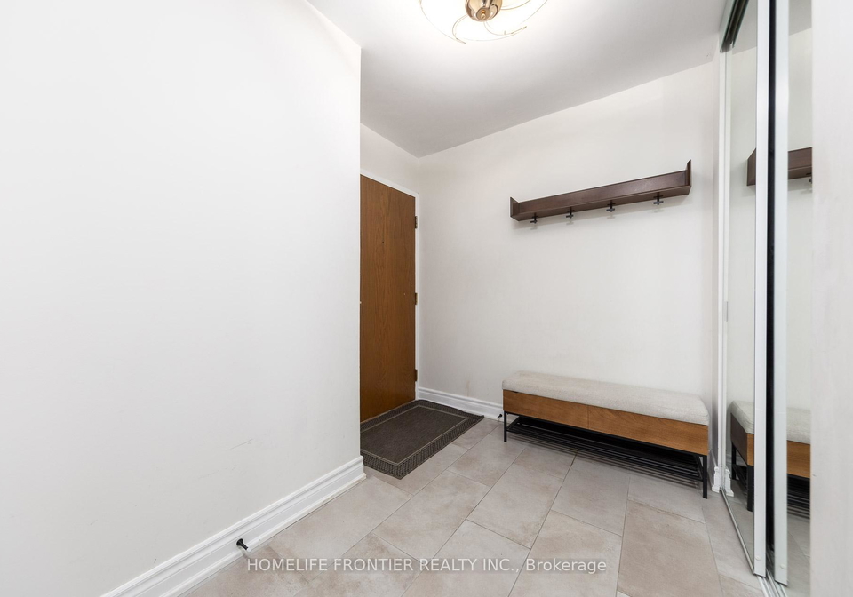 100-upper-madison-avenue-toronto-ontario-c12695114