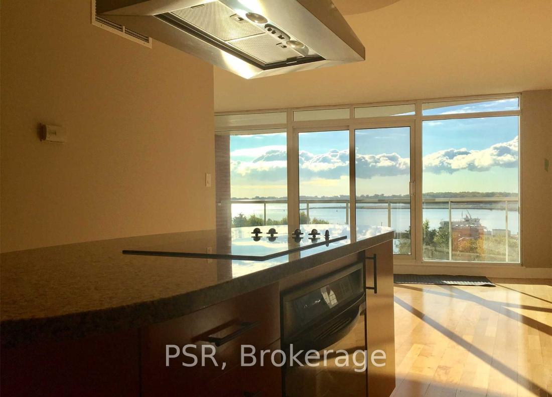 550-queens-quay-w-toronto-ontario-c12695424