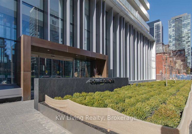 50-charles-street-e-toronto-ontario-c12695622