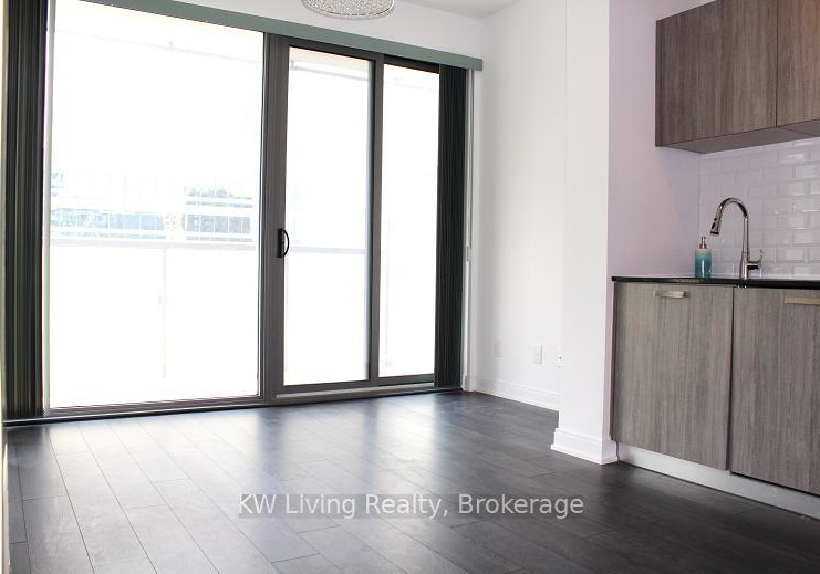 50-charles-street-e-toronto-ontario-c12695622