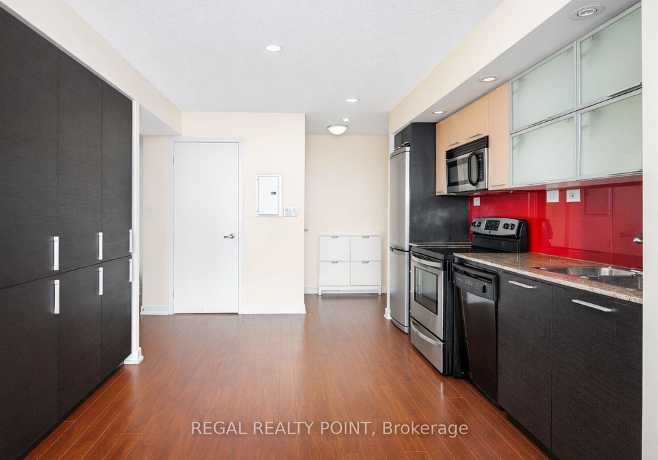 25-capreol-court-toronto-ontario-c12695642