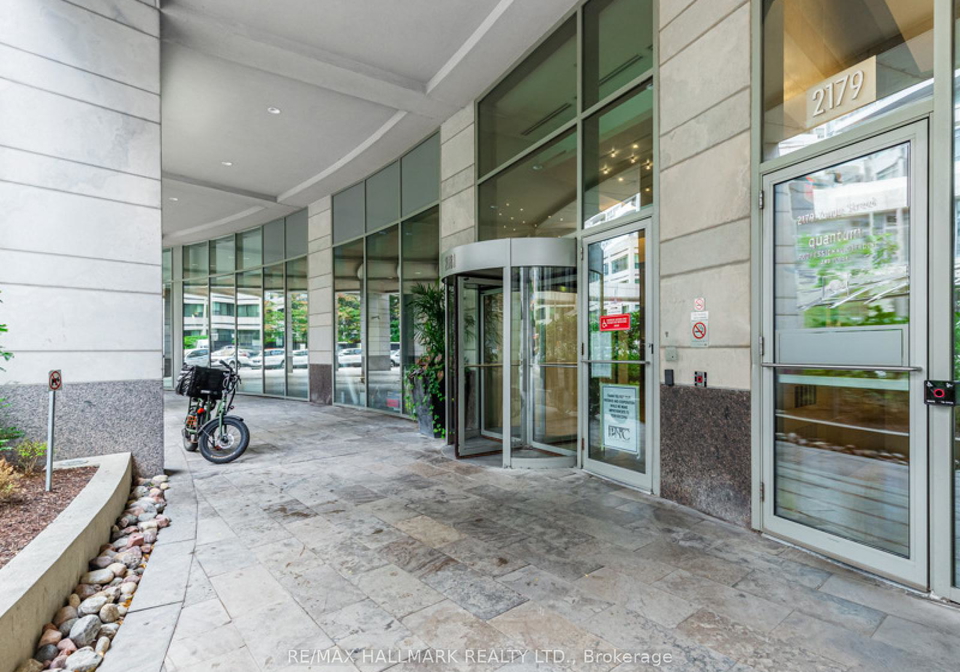 2181-yonge-street-toronto-ontario-c12695668