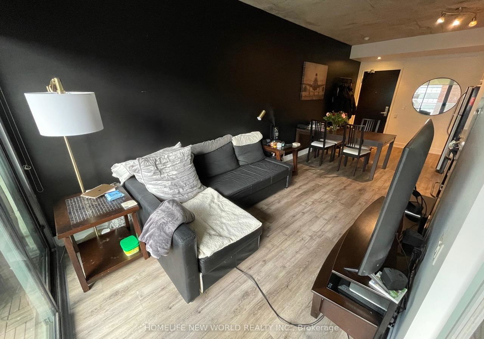 650-king-street-toronto-ontario-c12695768