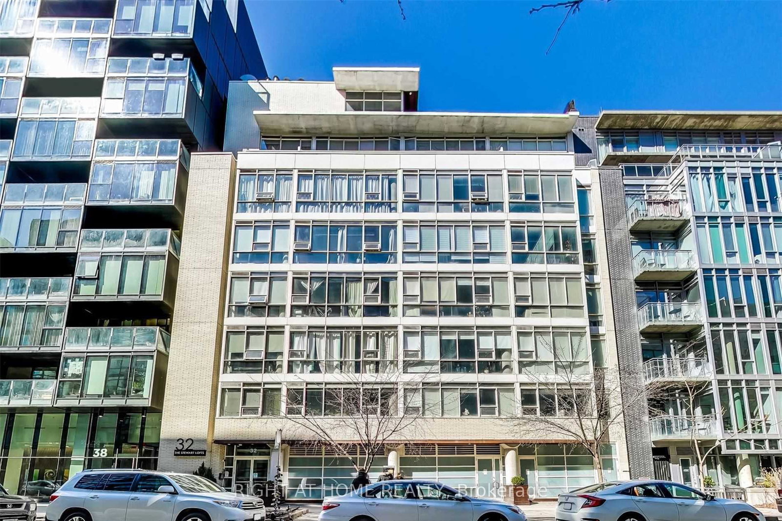 32-stewart-street-toronto-ontario-c12695810