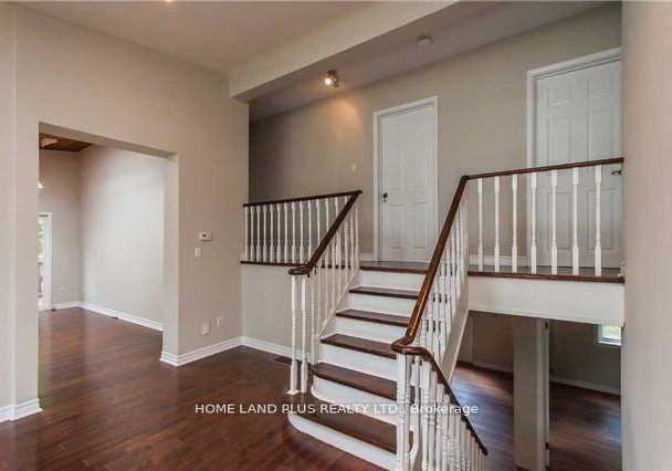 20-larkfield-drive-north-york-ontario-c12695824
