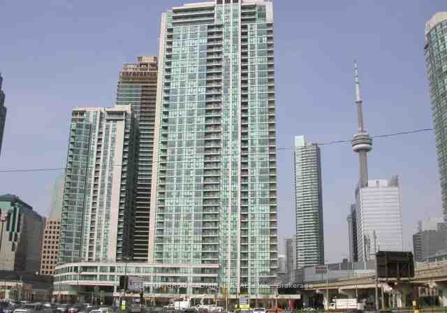 16-yonge-street-toronto-ontario-c12696182