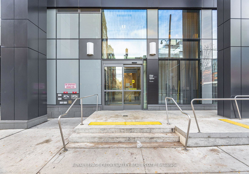 70-princess-street-e-toronto-ontario-c12696330