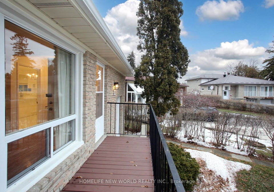 30-lowbank-court-north-york-ontario-c12696370