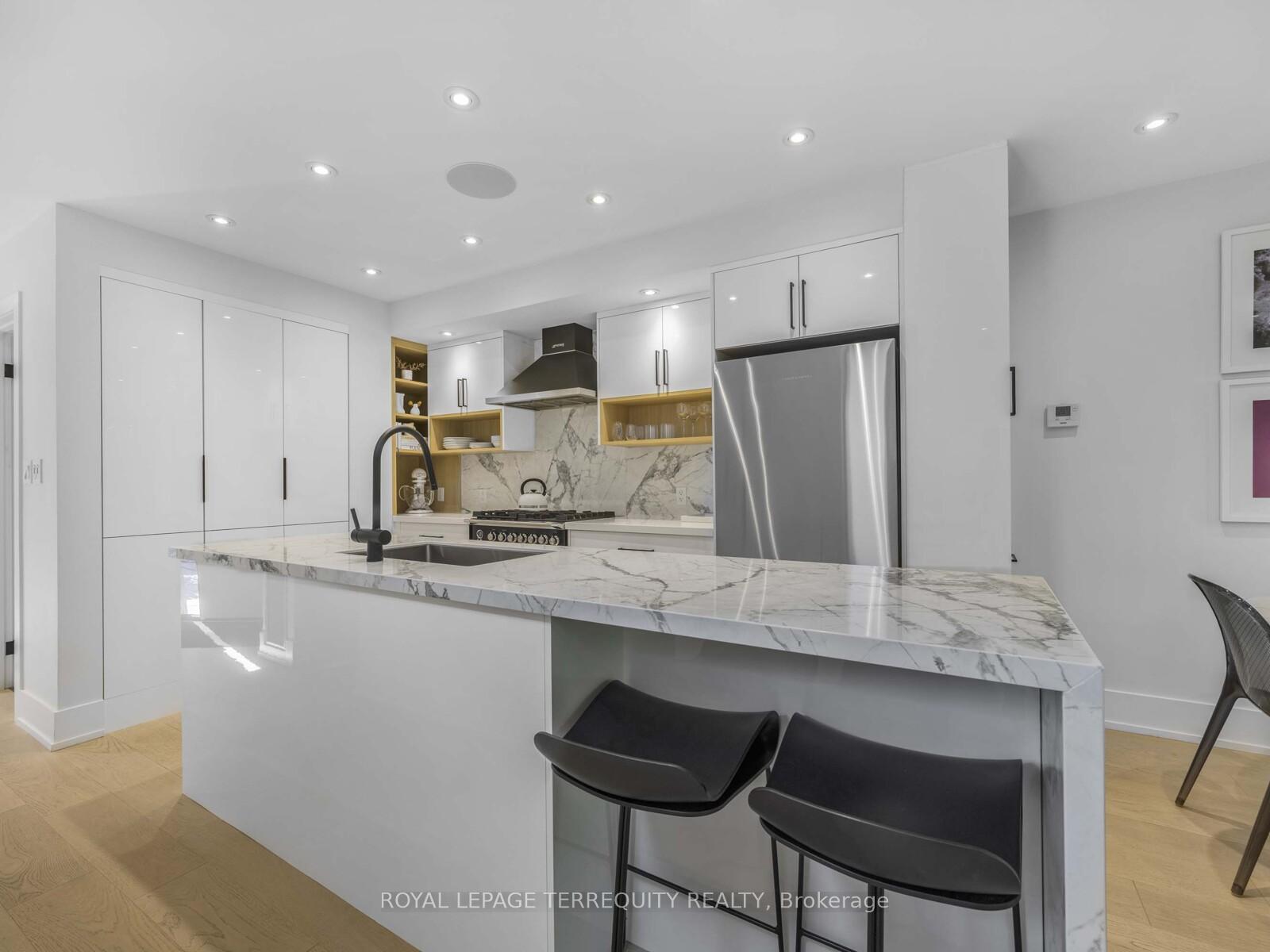 10-walker-avenue-toronto-ontario-c12696470