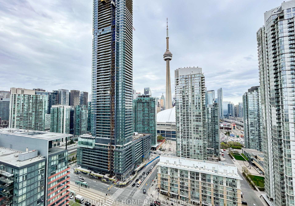 15-fort-york-boulevard-toronto-ontario-c12696618