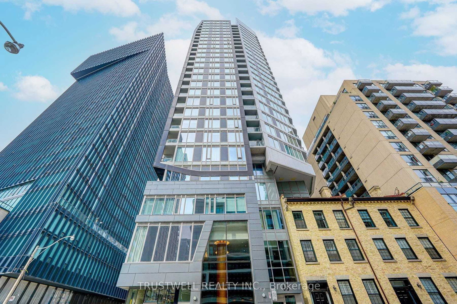 68-shuter-street-toronto-ontario-c12697042