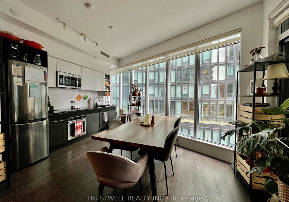 68-shuter-street-toronto-ontario-c12697042