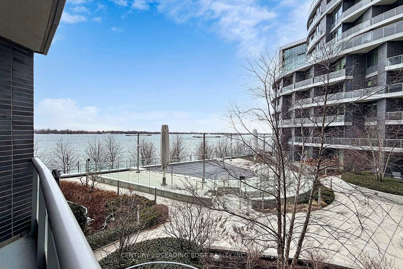 1-edgewater-drive-toronto-ontario-c12697354