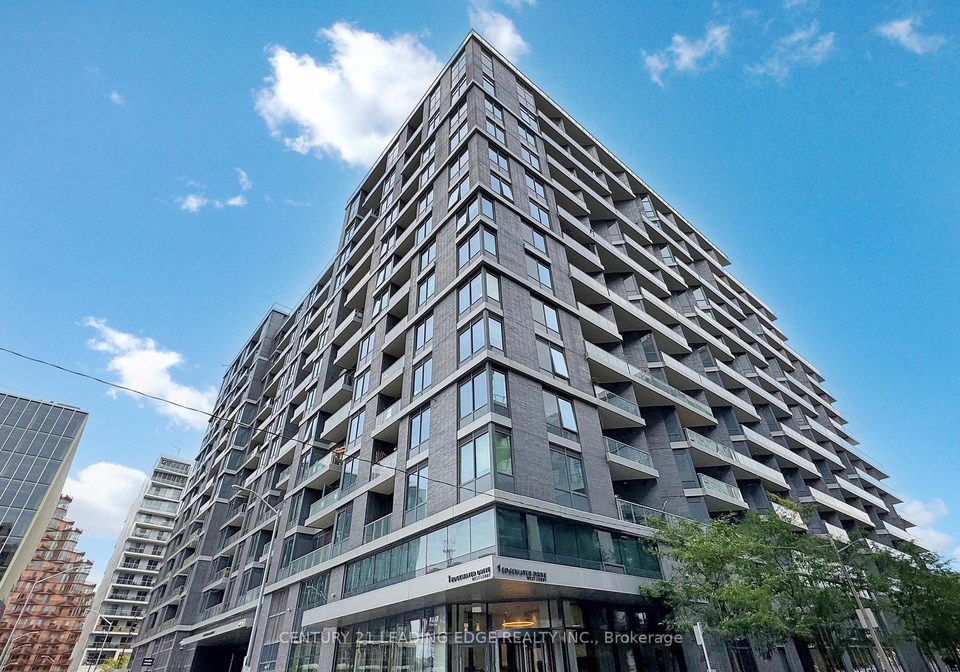 1-edgewater-drive-toronto-ontario-c12697354