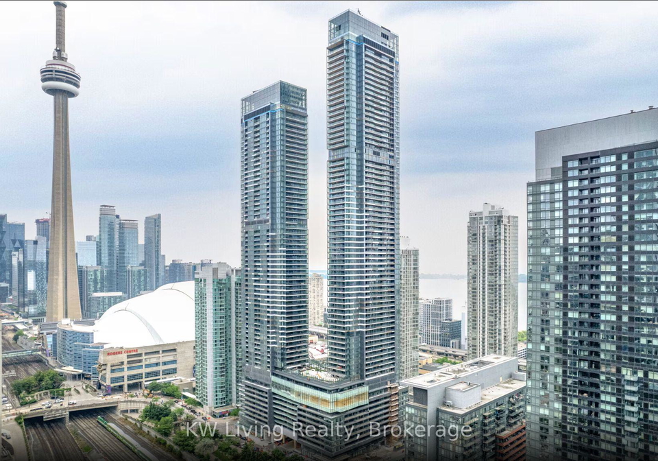 1-concord-cityplace-way-toronto-ontario-c12697782
