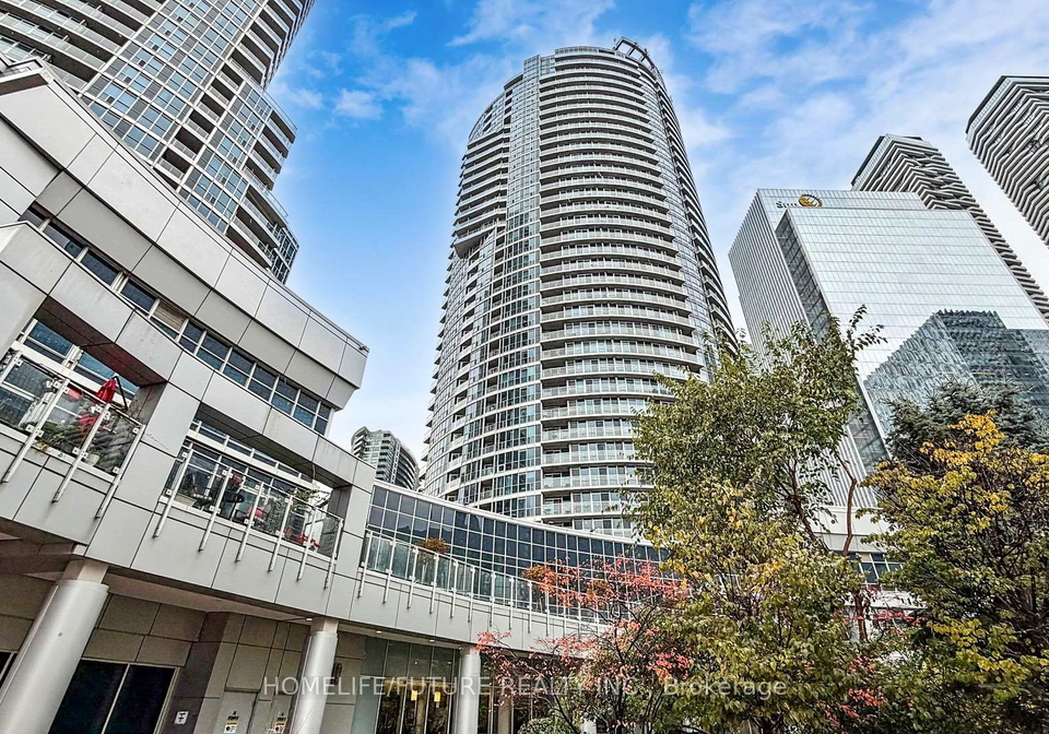 8-york-street-toronto-ontario-c12697896