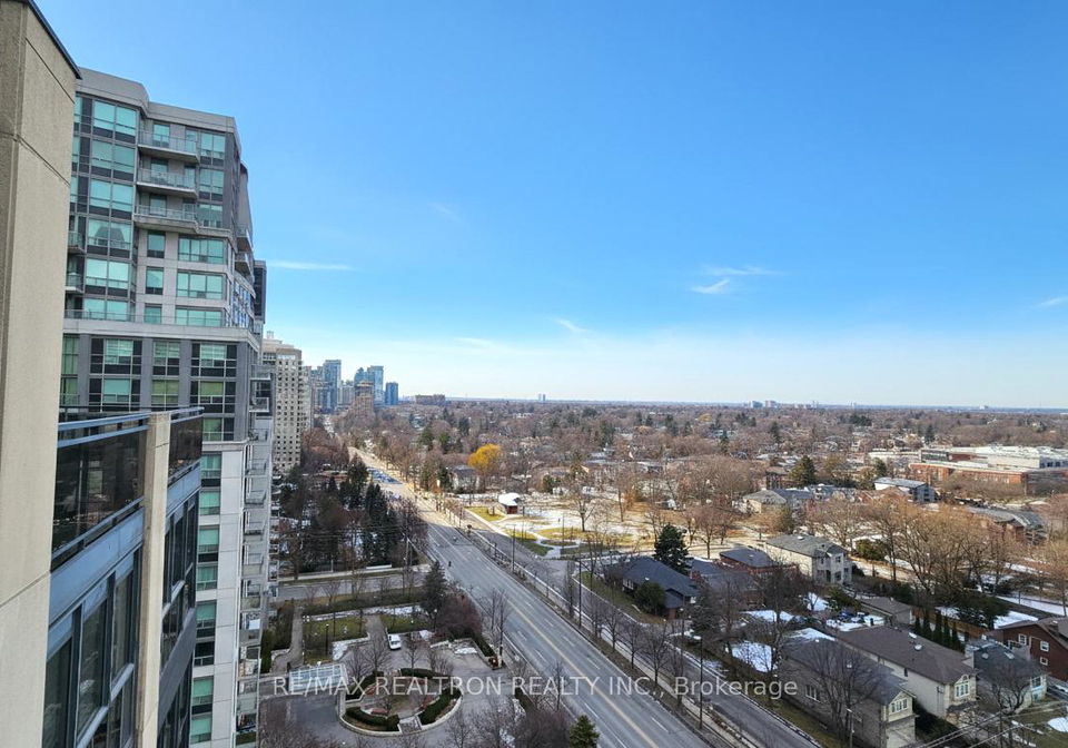 28-hollywood-avenue-north-york-ontario-c12698056