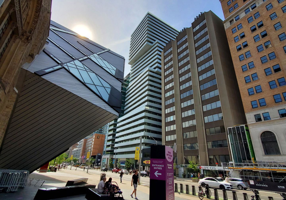 200-bloor-street-w-toronto-ontario-c12698238