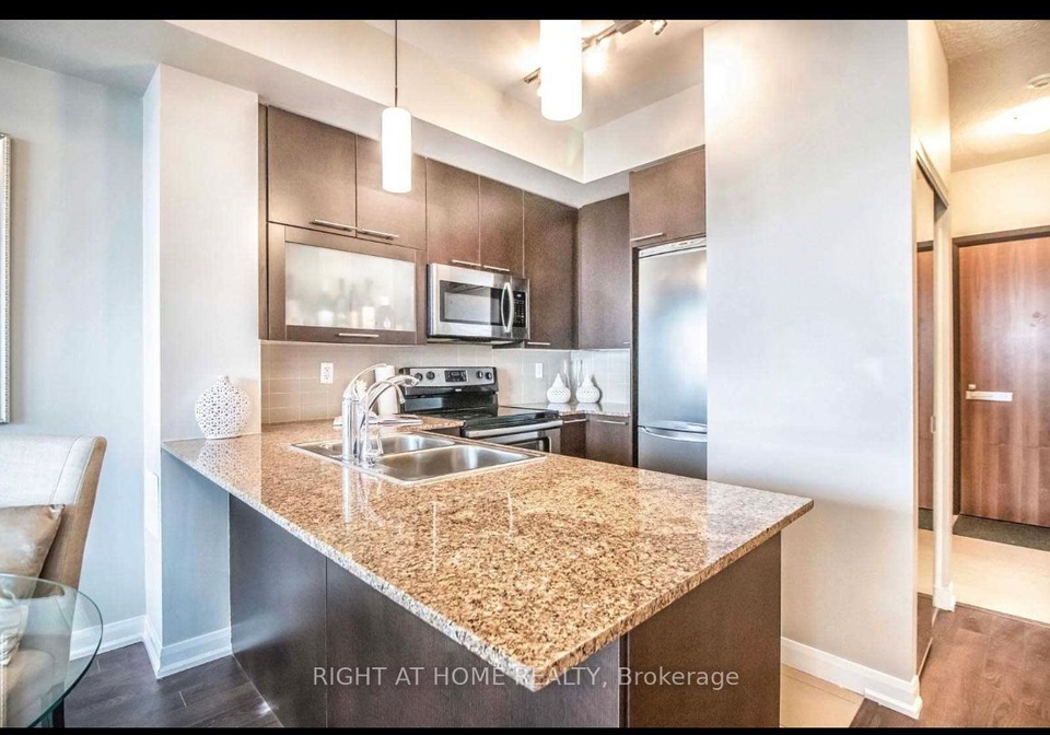 500-sherbourne-street-toronto-ontario-c12698294