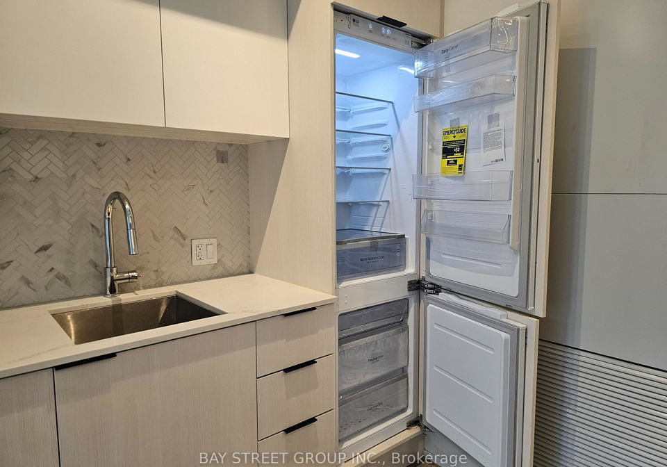82-dalhousie-street-toronto-ontario-c12698302