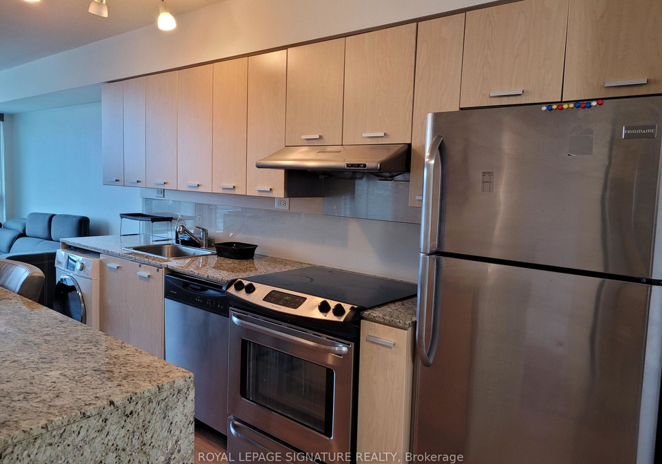 15-singer-court-north-york-ontario-c12698600