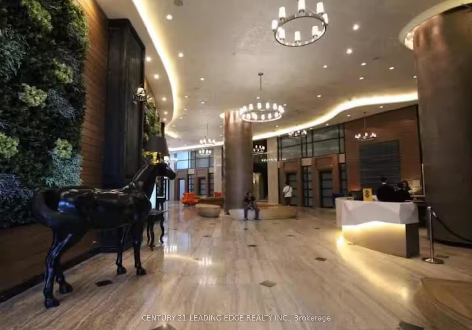4392-b-valdez-toronto-ontario-c12698642
