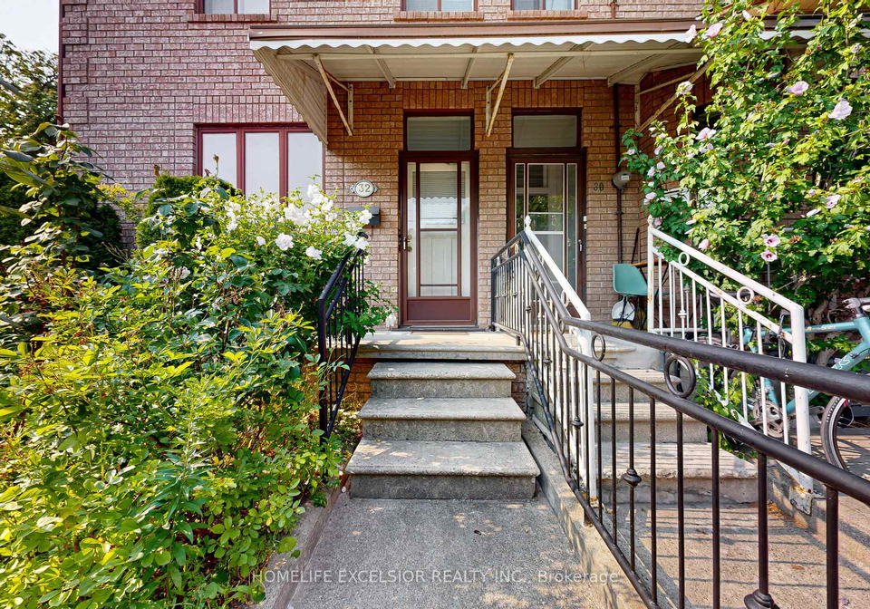 32-argyle-street-toronto-ontario-c12698974