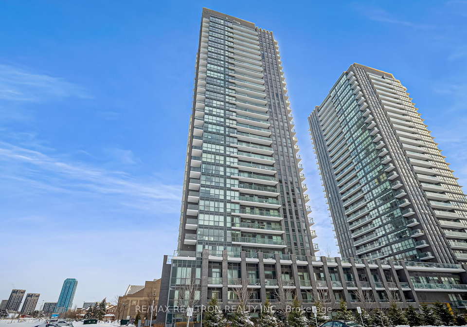 6-sonci-way-east-york-ontario-c12699280