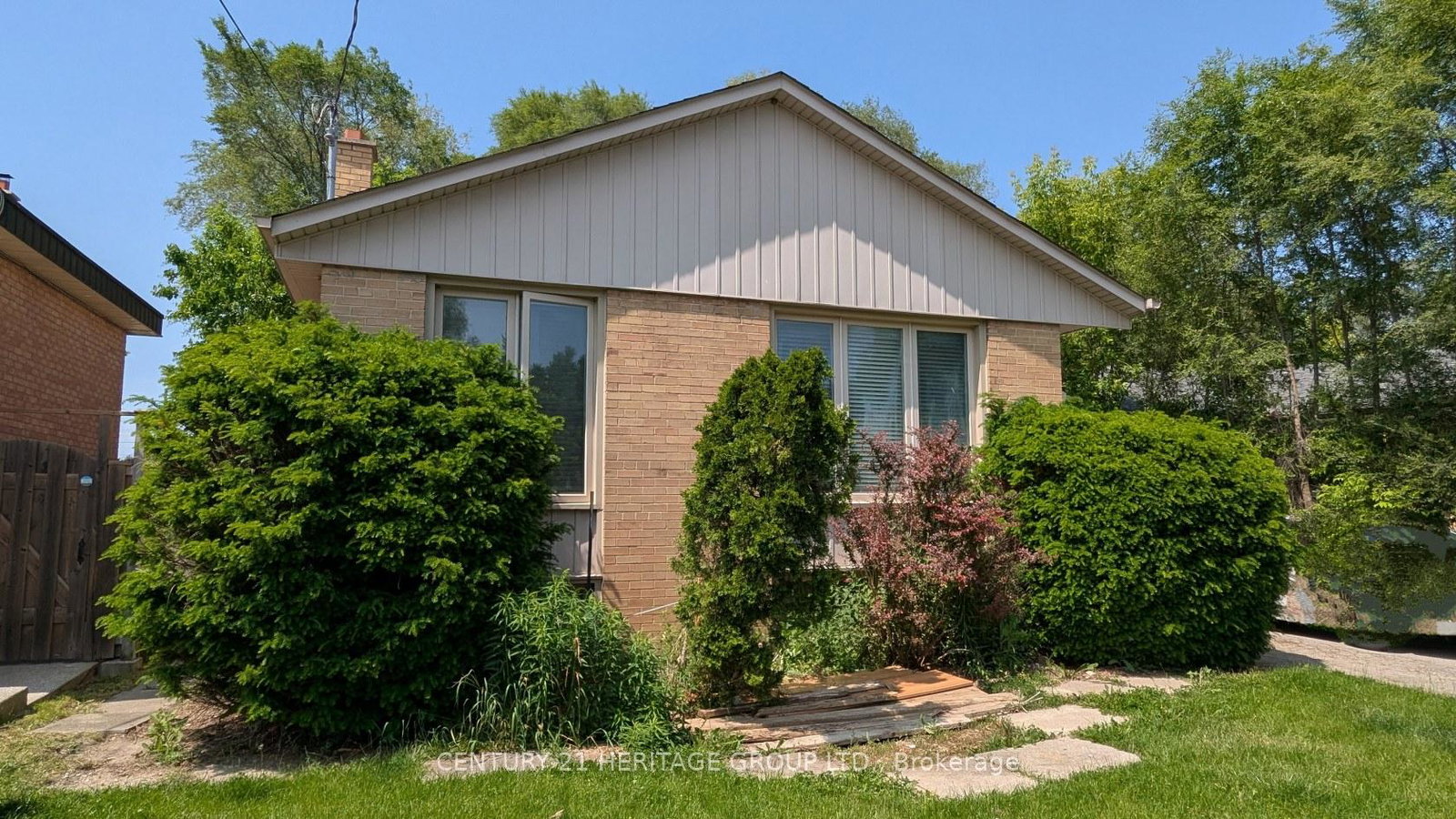 138-waterloo-avenue-toronto-ontario-c12699468