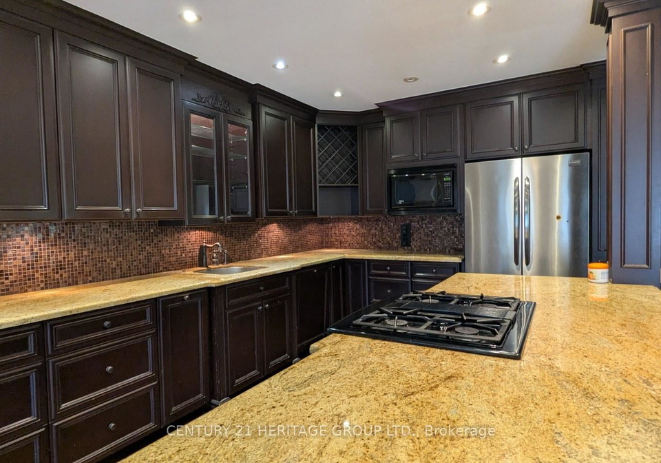 138-waterloo-avenue-toronto-ontario-c12699468