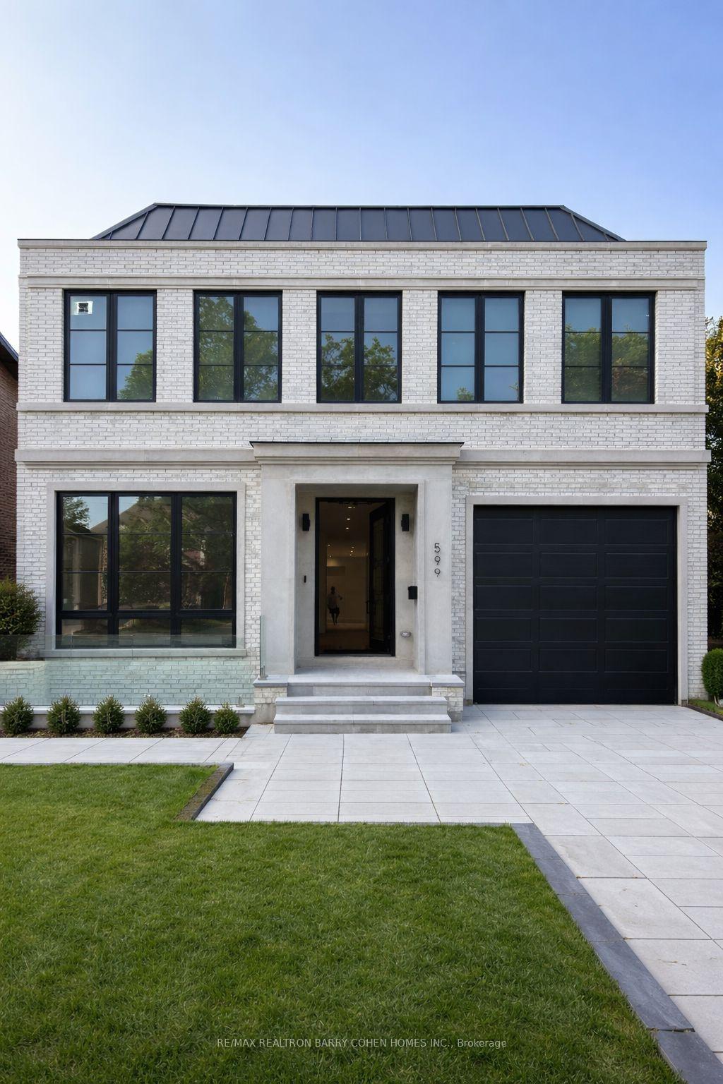599-castlefield-avenue-toronto-ontario-c12700102