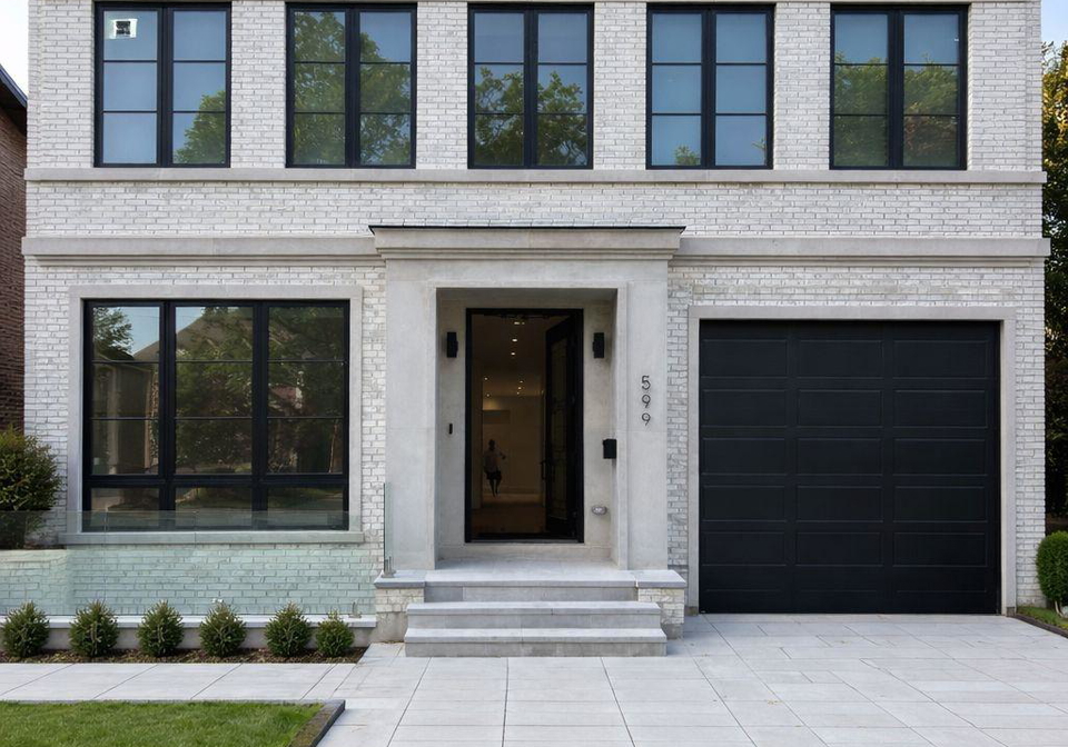 599-castlefield-avenue-toronto-ontario-c12700102