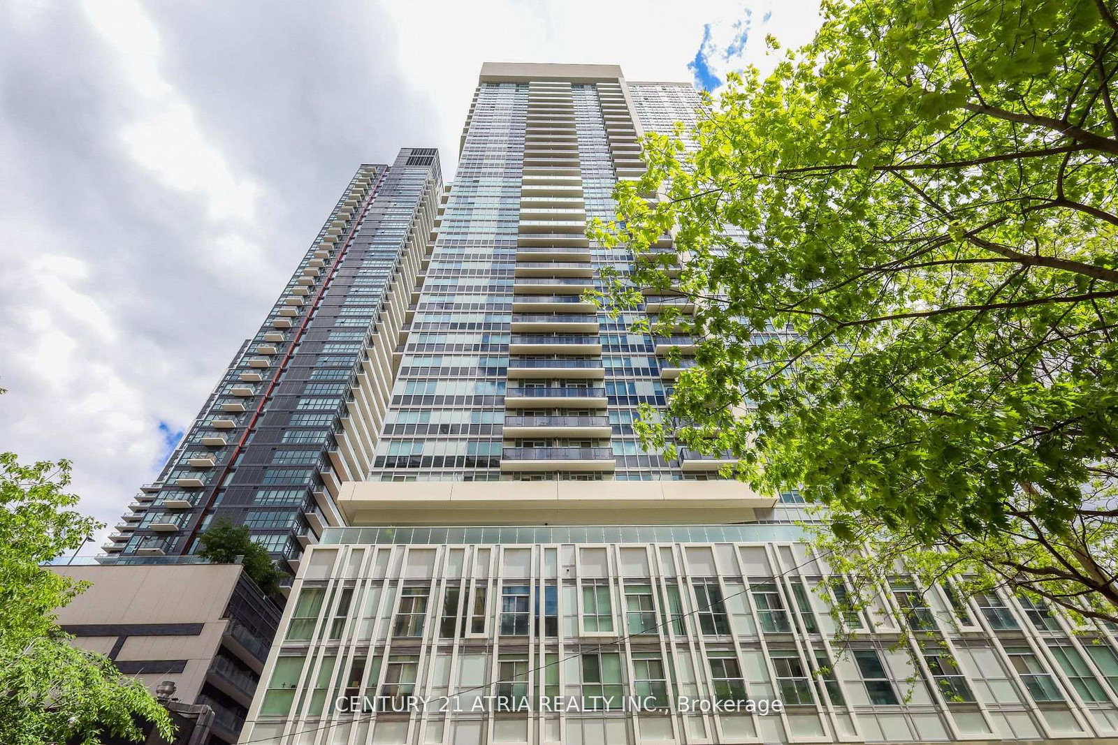 77-mutual-street-toronto-ontario-c12700172