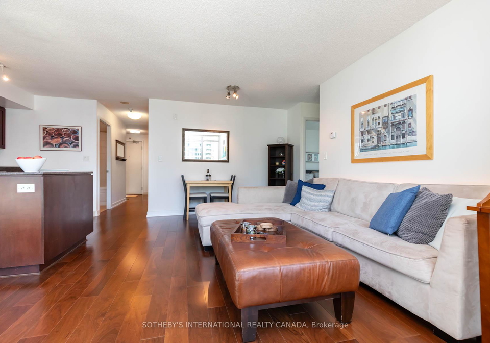 81-navy-wharf-court-toronto-ontario-c12700866