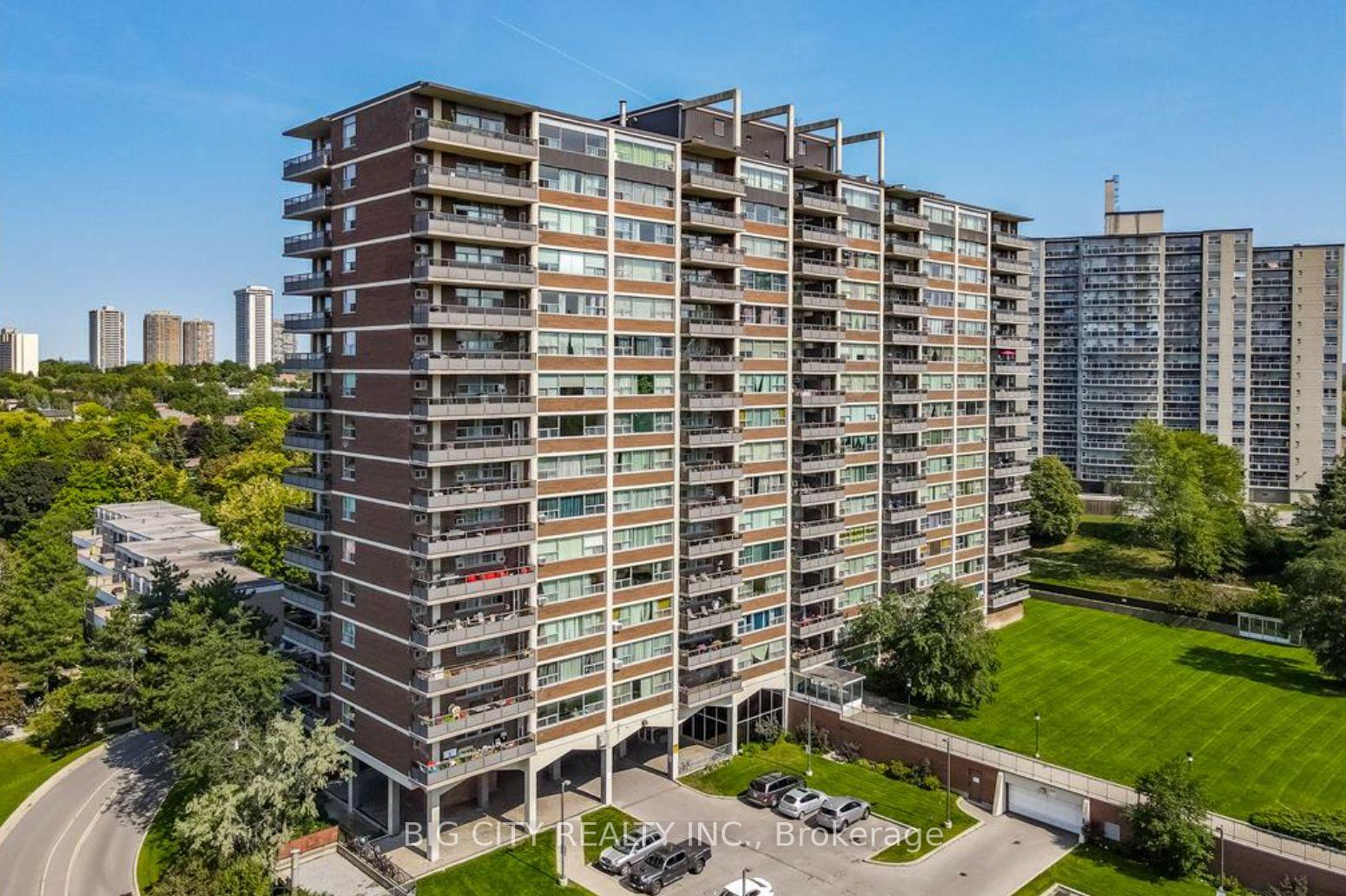 185-shaughnessy-boulevard-north-york-ontario-c12701172