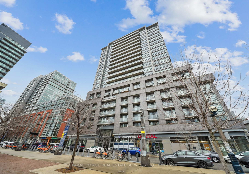68-abell-street-toronto-ontario-c12701782