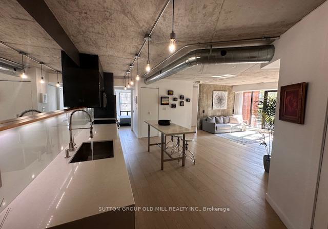 456-college-street-toronto-ontario-c12701824
