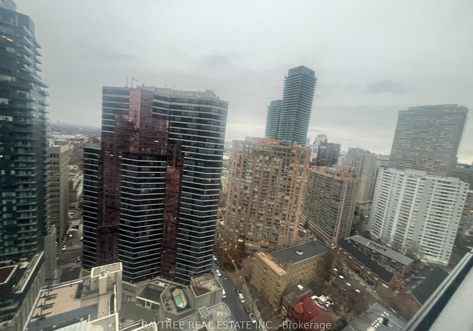 5-st-joseph-street-toronto-ontario-c12701976