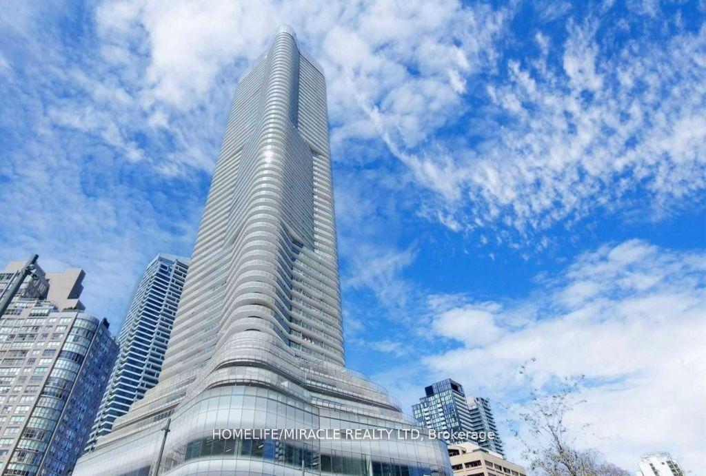 11-wellesley-street-w-toronto-ontario-c12702088