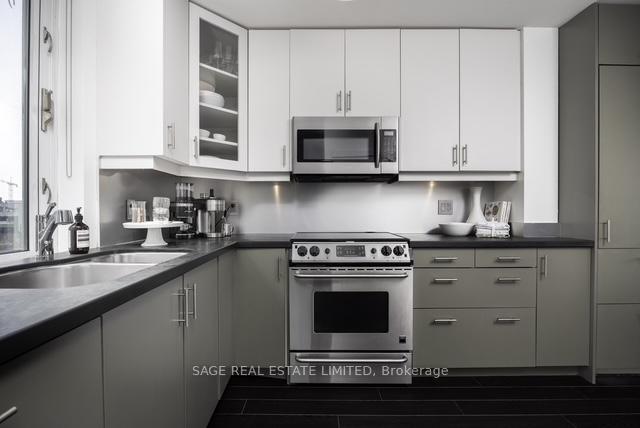 388-richmond-street-w-toronto-ontario-c12702260
