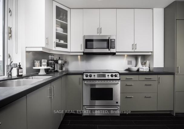 388-richmond-street-w-toronto-ontario-c12702260