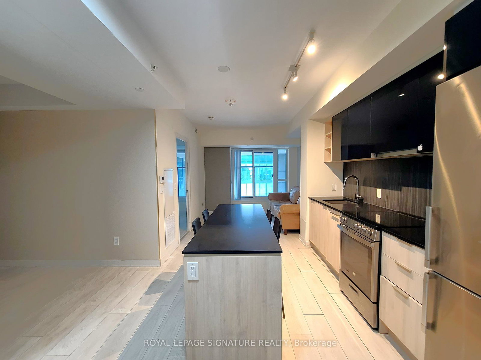 31-tippett-road-toronto-ontario-c12702328