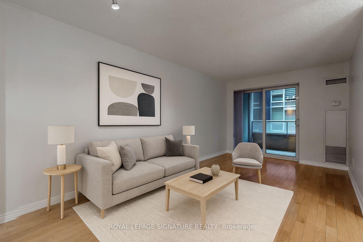 250-wellington-street-w-toronto-ontario-c12702346