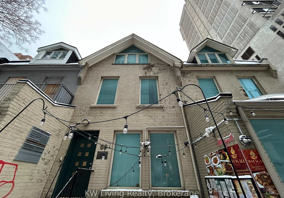 69-elm-street-s-toronto-ontario-c12702420