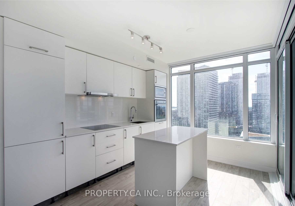 27-bathurst-street-toronto-ontario-c12702624