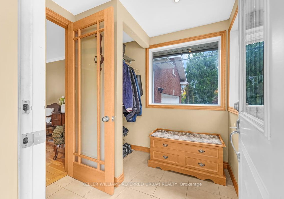116-burnett-avenue-toronto-ontario-c12702960